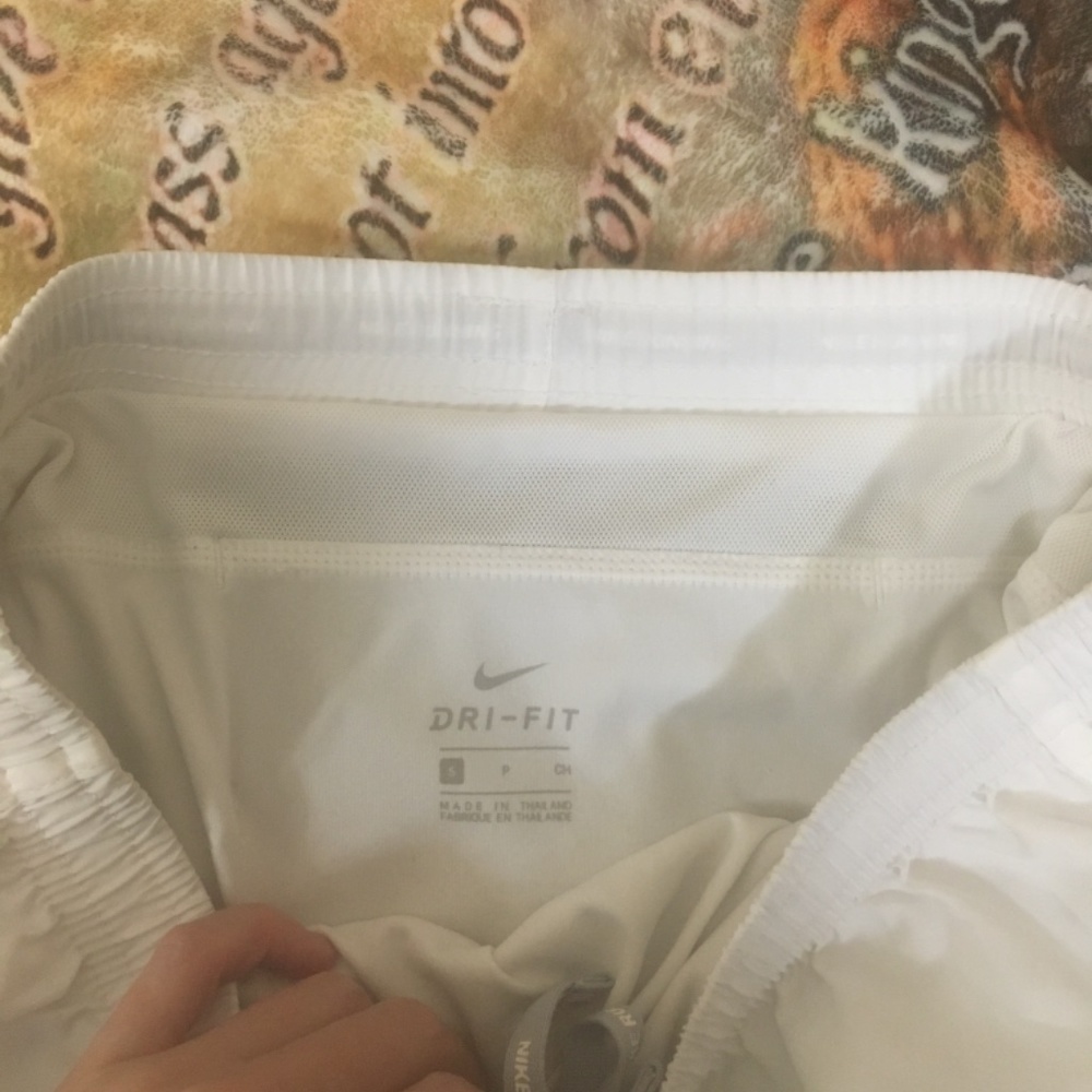 Nike pocket shorts - Picture 4 of 7